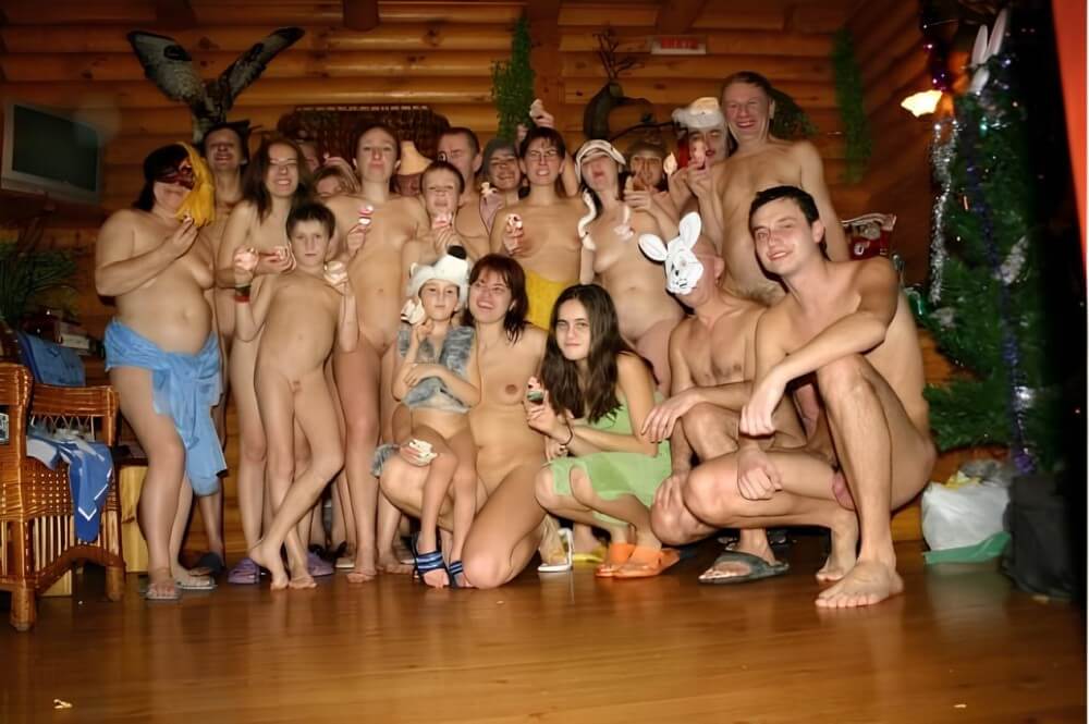 Sauna meet new year gallery - Many naked men and women