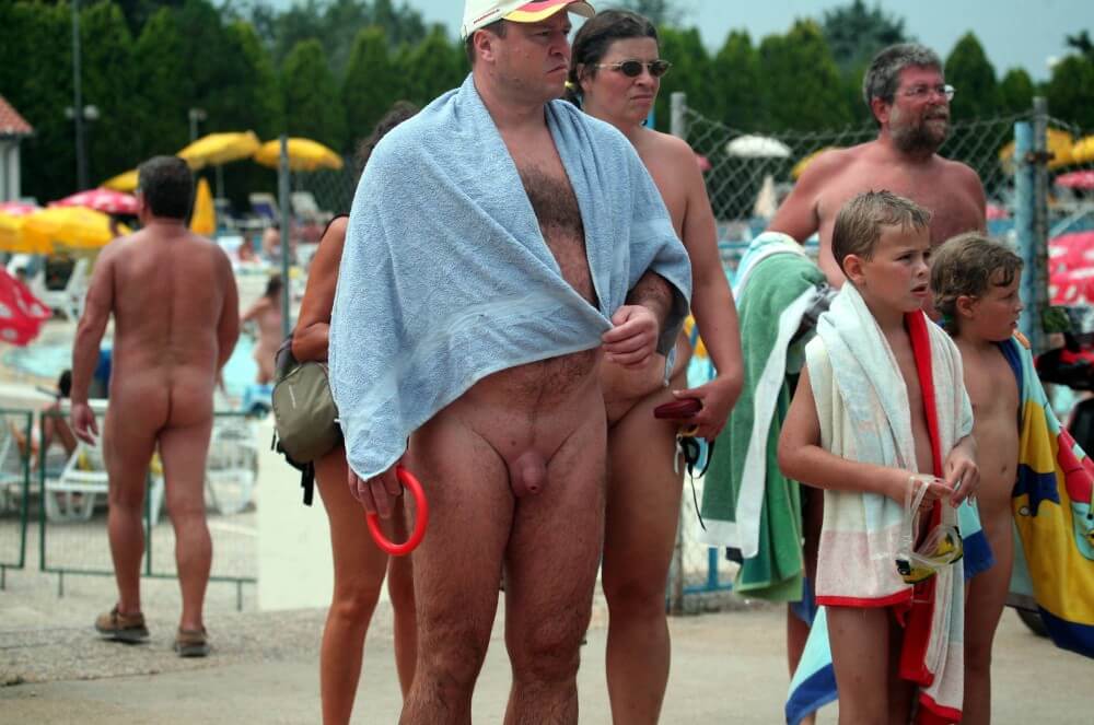 Naturist Pool Resort Exits photos - Connoisseurs of naturism choose nature
