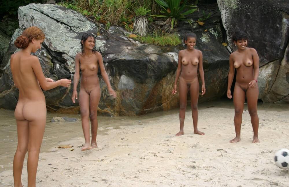 Brazilian Game Gathering gallery - Many naturists are members of Green parties or various environmental movements