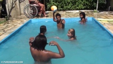 Oceanic Backyard Noon # 1 Full HD - Naturists are open to new ideas and experiences