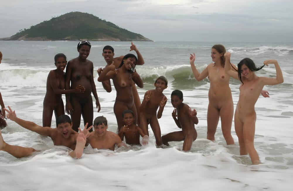 Photo nudism in Brazil - Naturism and the ecological sustainability of natural recreation areas