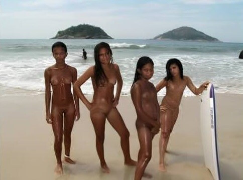 Warm Brazilian Beach Series 2 photo gallery - Naturism and nudism help you overcome your fears