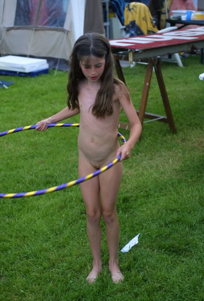Holland Grass Hula Hoops pics - The Impact of Naturism on Physical and Psycho-Emotional Health