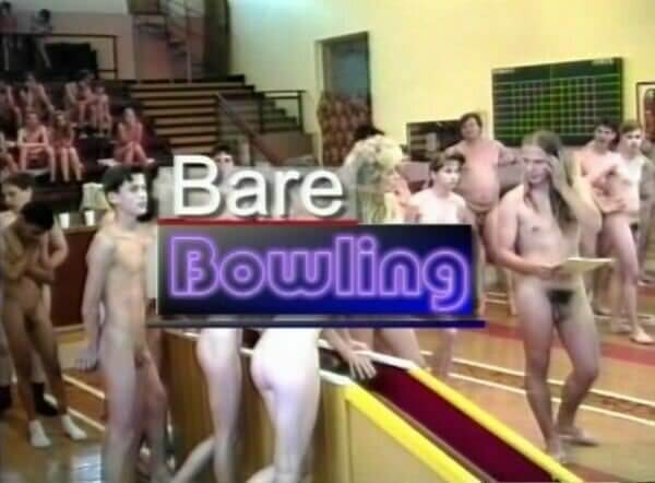 Enature - bare bowling - Nudism and naturism are closer to natural harmony