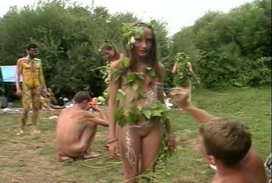Enature - Mother Naturists - She went out completely naked