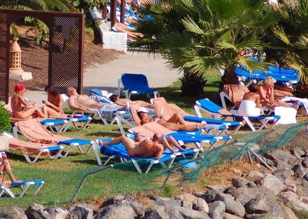 Enature - Les textiles - Home naturism in all its glory