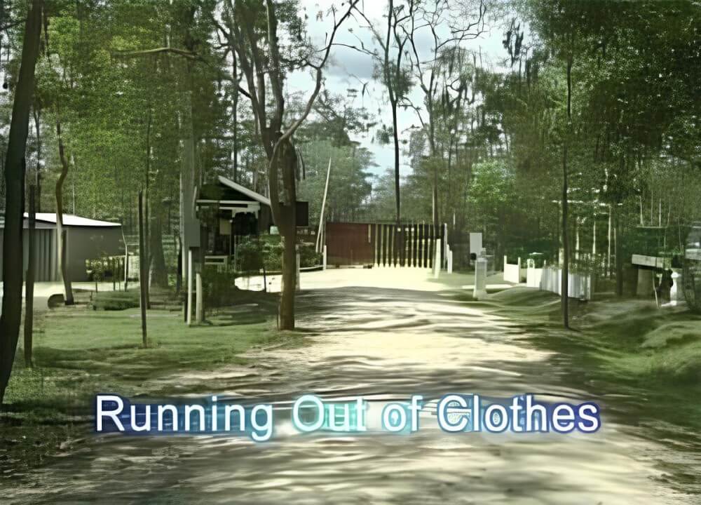 Enature - Running out of clothes - Nudists strive for tolerance and respect for others