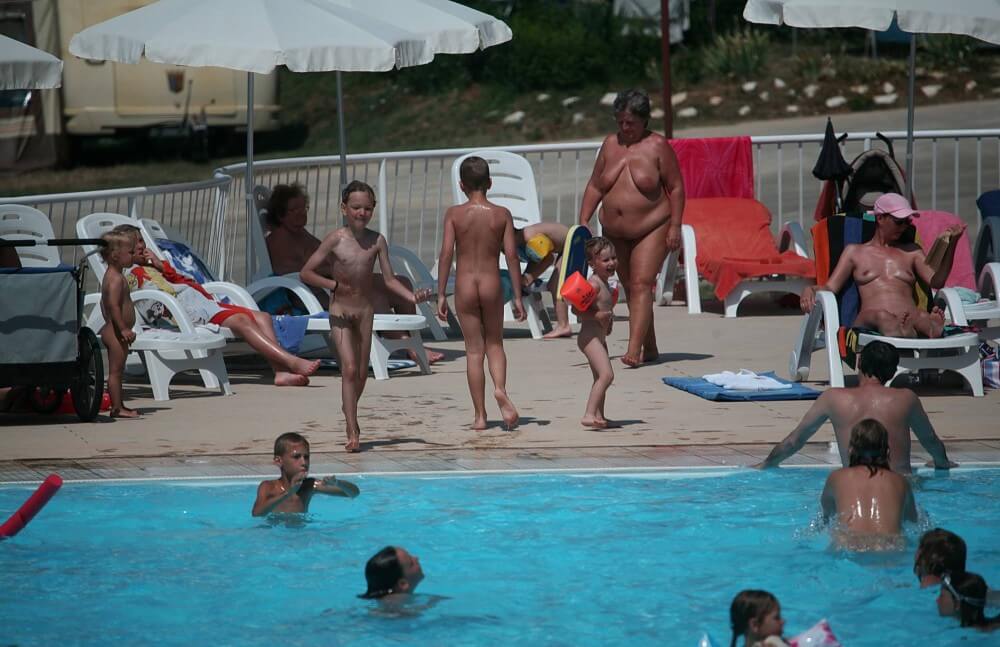 Naturist Afternoon Pool Games pics - Leaving the house while naked