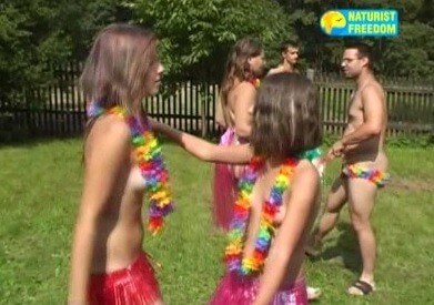 Naturist Freedom: European Hawaii - The Cult of Nudity Is Open to All