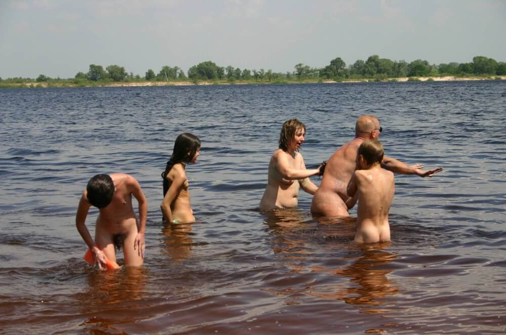 Kiev Water-Front Bathing pics - Happiness is achieved by embracing naturism and nudism in ones life