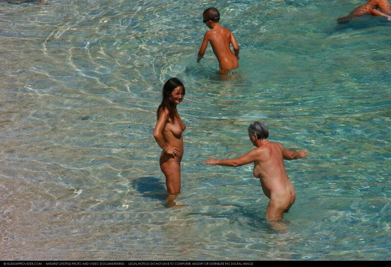 Ula FKK Beach Camping Big gallery - Nudity fosters the development of trust and sincere relationships