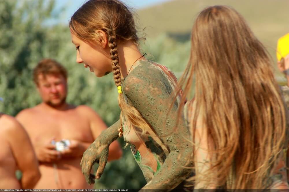 Premium Content # 36 - Popularizing nudism among the general public