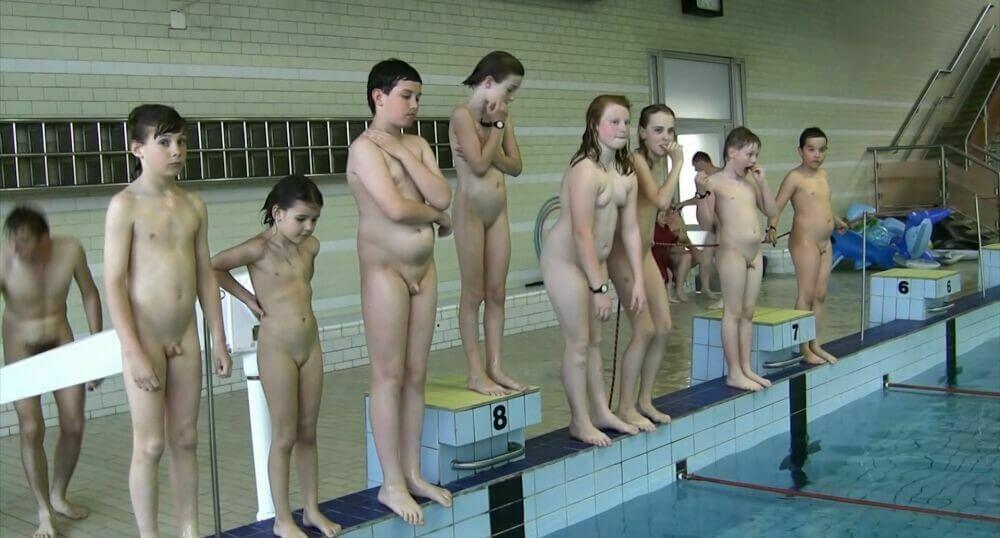 Naturist Pool And Games Full HD upd - Nudism is a way to improve health and boost self-esteem
