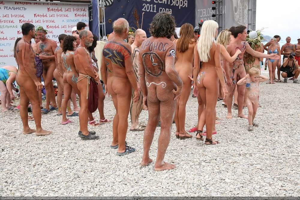 Premium Content 48 - Freedom is part of naturism