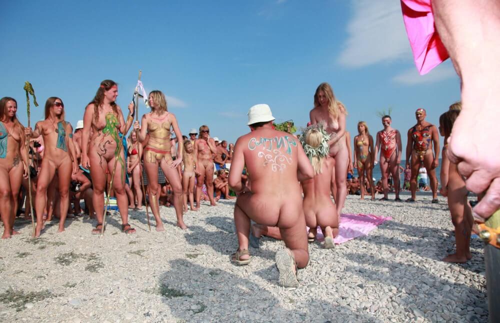 Naturist Boy Sun Warrior pics - Naturism teaches us to accept differences and imperfections without shame or insecurities