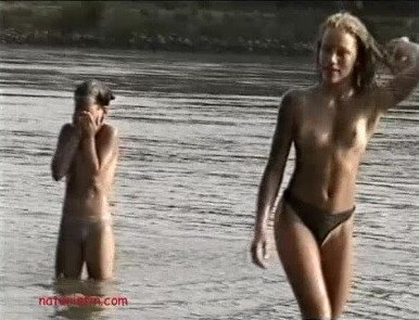 Naturistin: Dirty Girls - Nudism teaches us to appreciate the present and be honest