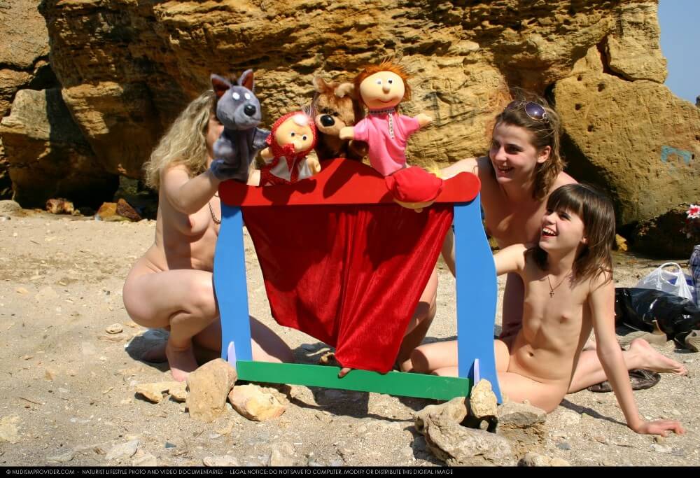 Premium Content # 33 - Nature provides inspiration and energy for the lives of naturists