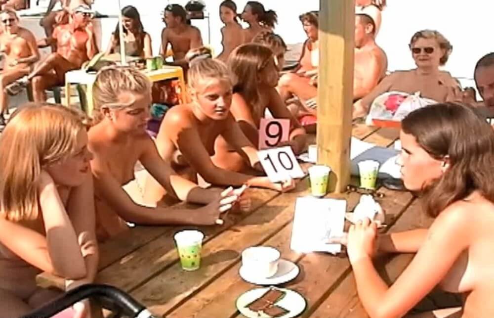 Miss Teen JR. Pageants # 18 video Sunat Natplus HD - The desire to be closer to nature and without clothes