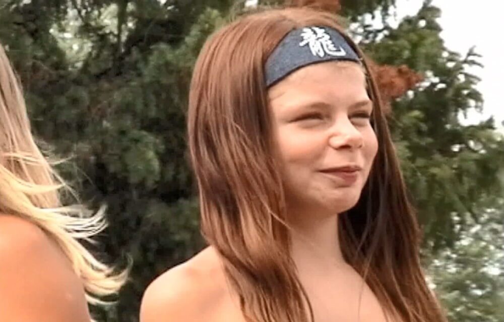 Miss Teen JR. Pageants # 24 video Sunat Natplus Full HD - A naked persons soul is visible through their body