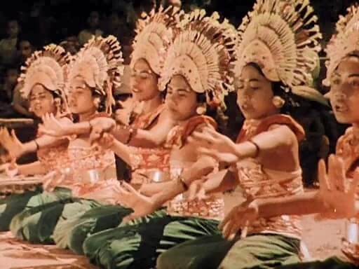Legong Dance of the Virgins 1935 - Completely naked people on planet Earth