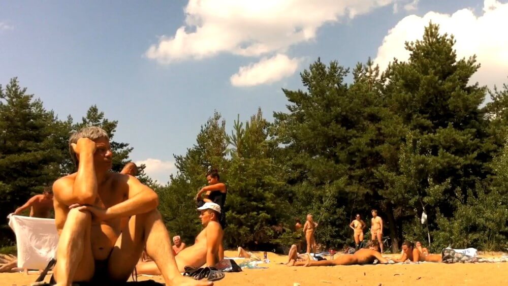 Nudist camping in the forest video HD - Spontaneous Nudism Thrives